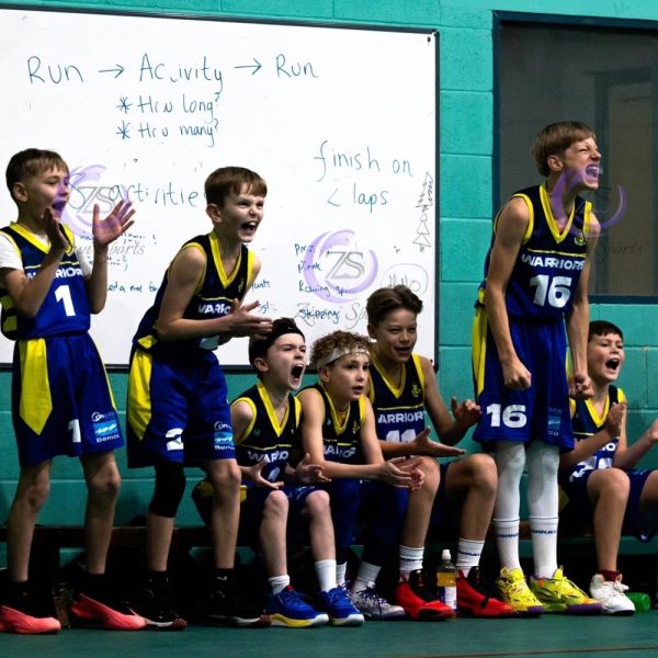 Men’s basketball uniform set with sleeveless jersey and shorts"